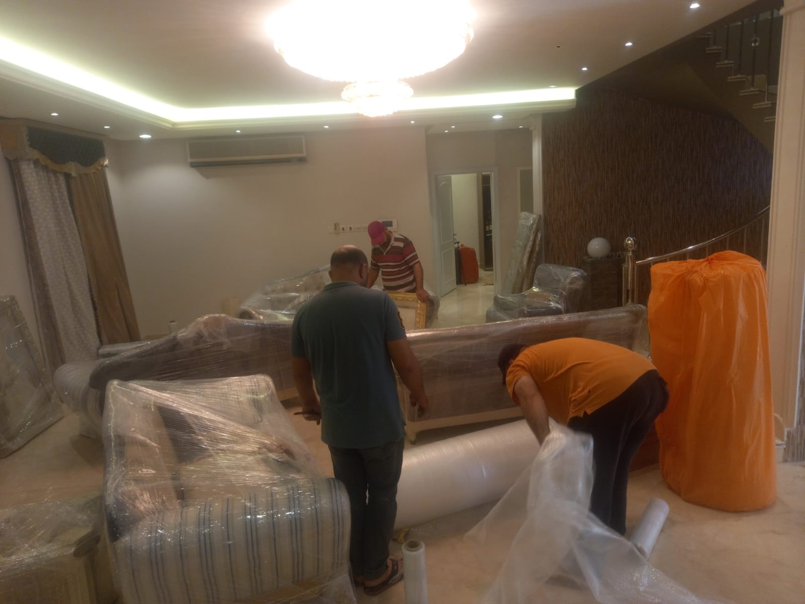 تخزين بضائع تجارية